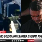Flávio Bolsonaro e família chegam aos EUA