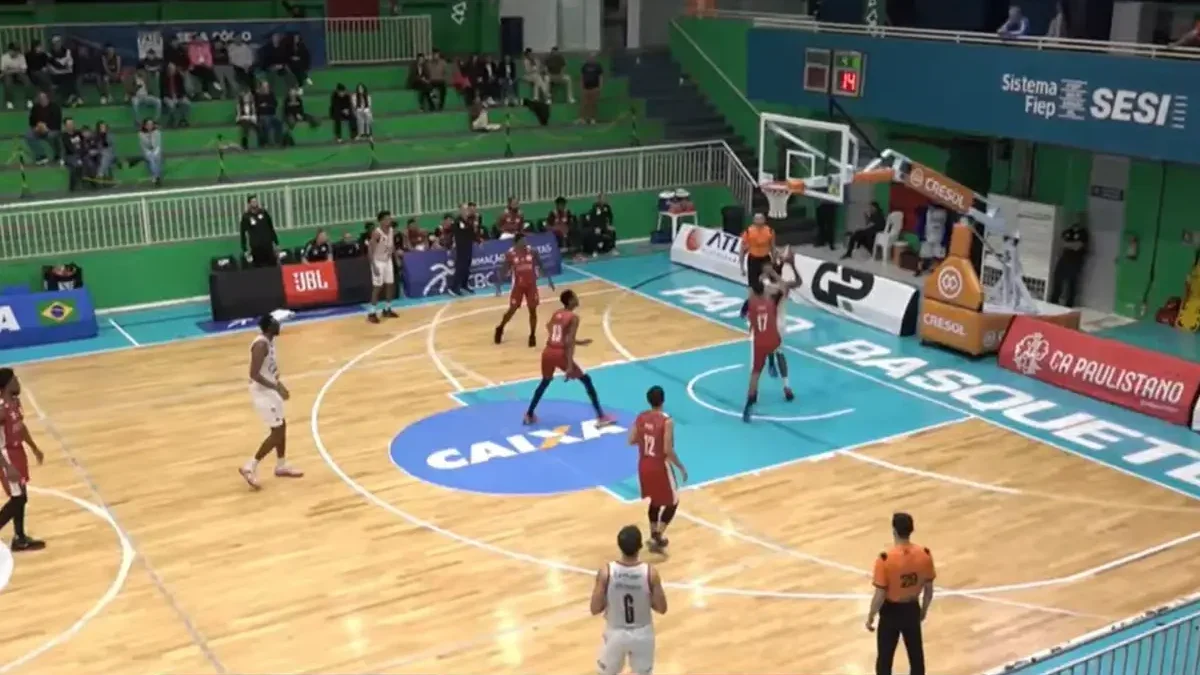 Pato Basquete x Paulistano