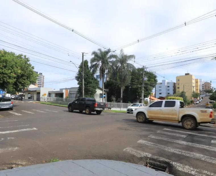 Rua Itacolomi x Itapuã