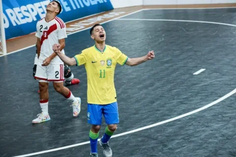 Seleção-Brasileira-x-Peru