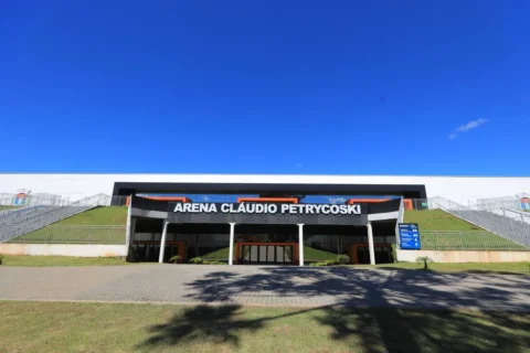 arena cláudio petrycoski