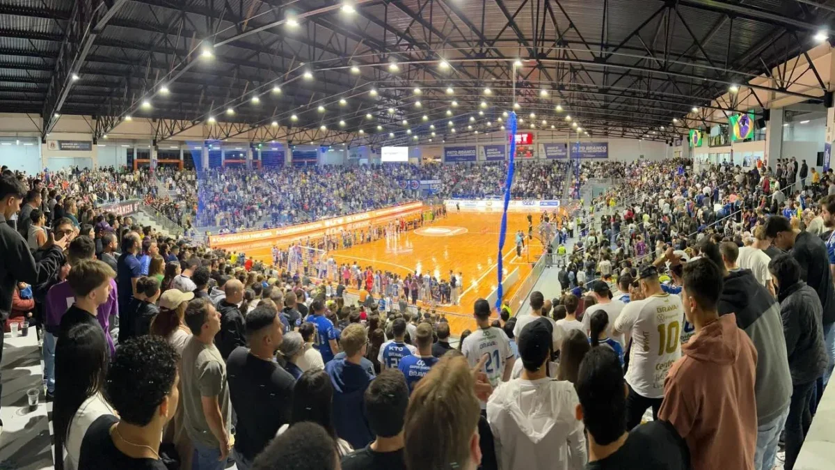 arena cláudio petrycoski
