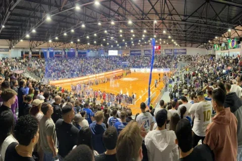 arena cláudio petrycoski