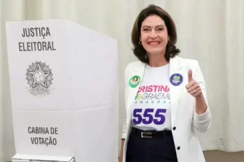 cristina graeml votando curitiba