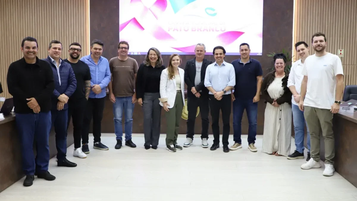 leandre e guerra na câmara pb