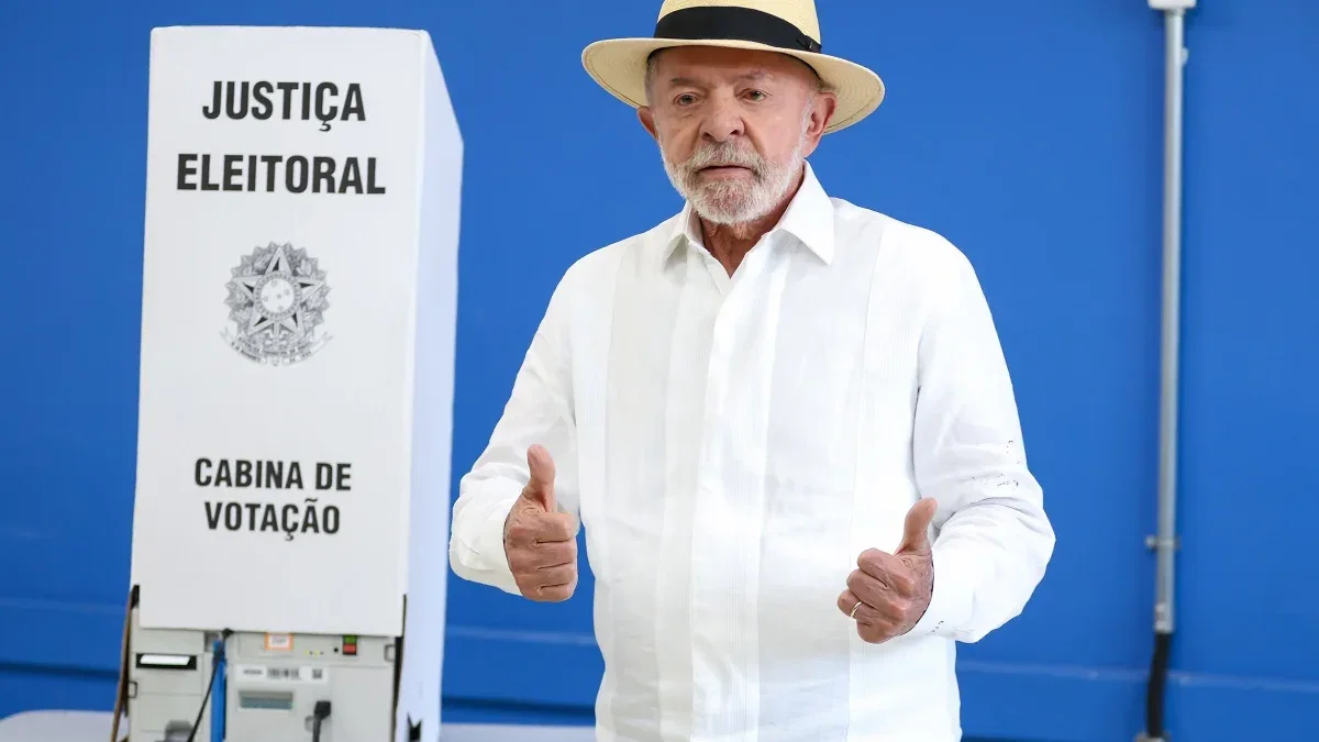 lula votando
