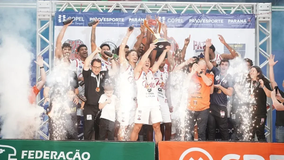 pato basquete octacampeão