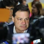 sandro alex votando ponta grossa